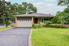 285 Churchill Avenue, Toronto, ON M2R 1E5