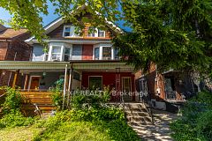196 Beatrice Street 2nd & 3rd, Toronto, ON M6G 3G1