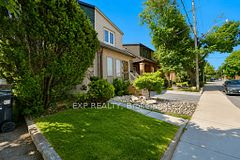 379 Davisville Avenue, Toronto, ON M4S 1H4