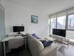 426 University Avenue 3705, Toronto, ON M5G 1S9
