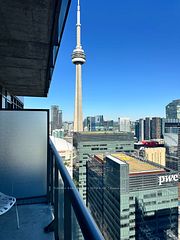 65 Bremner Boulevard 4706, Toronto, ON M5J 0A7
