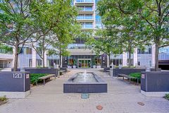 120 Harrison Garden Boulevard 1431, Toronto, ON M2N 0H1