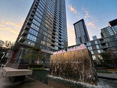 15 Fort York Boulevard 2802, Toronto, ON M5V 3Y4