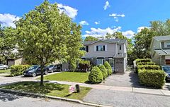 53 Hollyberry Trail, Toronto, ON M2H 2N9