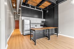 43 Hanna Avenue 314, Toronto, ON M6K 1X1