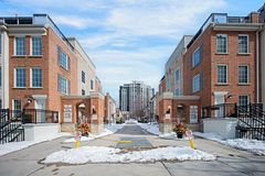 5 Everson Drive 1008, Toronto, ON M2N 7C3