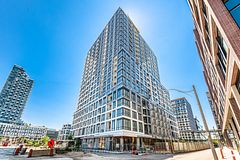 15 Richardson Street 608, Toronto, ON M4W 0B1