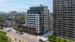 664 Spadina Avenue 1005, Toronto, ON M5S 0G4