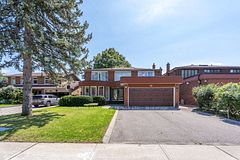 17 Twin Circle Court, Toronto, ON M2R 3L3