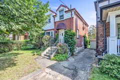 391 Sutherland Drive, Toronto, ON M4G 1K1