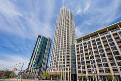 628 Fleet Street 912, Toronto, ON M5V 1A8
