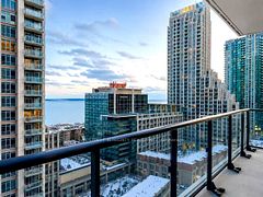 38 Iannuzzi Street 1512, Toronto, ON M5V 0S2