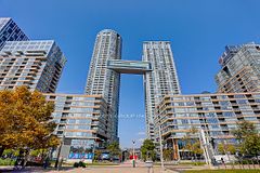 15 Iceboat Terrace 1206, Toronto, ON M5V 4A5