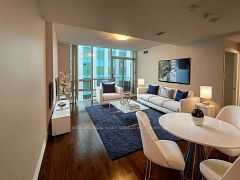 263 Wellington Street W PH05, Toronto, ON M5V 3E6