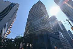 125 Peter Street 2004, Toronto, ON M5V 0M2