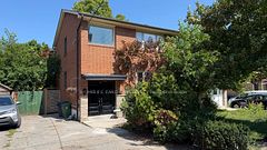 702 Sheppard Ave E Avenue E, Toronto, ON M2K 1B7