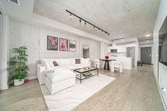 608 RICHMOND Street W 320, Toronto, ON M5V 0N9