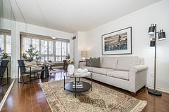 225 Davenport Road 319, Toronto, ON M5R 3R2
