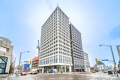2020 Bathurst Street 807, Toronto, ON M5P 0A6