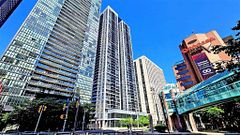 28 Ted Rogers Way 1411, Toronto, ON M4Y 2W7