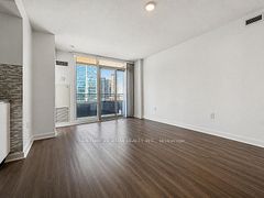 25 Telegram Mews 2116, Toronto, ON M5V 3Z1