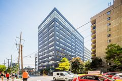 700 King Street W 208, Toronto, ON M5V 2Y6