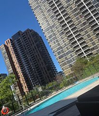 2 Anndale Drive 811, Toronto, ON M2N 0G5