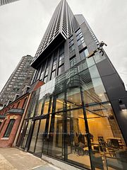 8 Wellesley Street W 1009, Toronto, ON M4Y 0J5