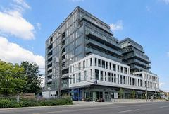 500 Dupont Street 717, Toronto, ON M6G 0B8