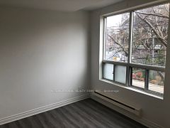 274 George Street 2A, Toronto, ON M5A 2N1