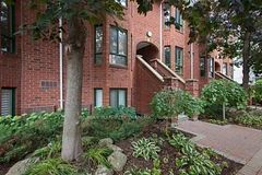 801 King Street W Th 8C, Toronto, ON M5V 3C9
