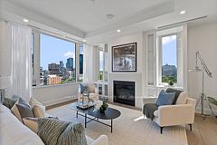 128 Hazelton Avenue 802, Toronto, ON M5R 2E5