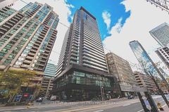 770 Bay Street 1610, Toronto, ON M5G 1N6