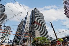 375 King Street W 1910, Toronto, ON M5V 1K1