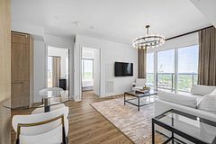 771 Yonge Street 2606, Toronto, ON M4W 0B8