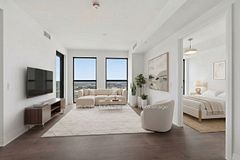 25 Frederick Todd Way 1410, Toronto, ON M4G 0C9