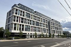 181 Sheppard Avenue E 204, Toronto, ON M2N 3A6
