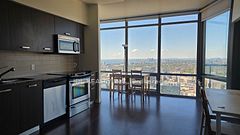 832 Bay Street 4702, Toronto, ON M5S 1Z6