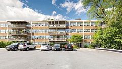 160 The Donway W 411, Toronto, ON M3C 2G1
