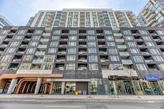 525 Adelaide Street W Lph32, Toronto, ON M5V 1T6