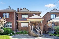 59 Cherrywood Avenue, Toronto, ON M6C 2X4
