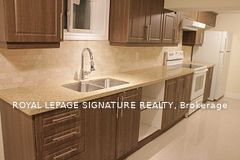 27 Deerpath Road Bsmt, Toronto, ON M3A 1R4