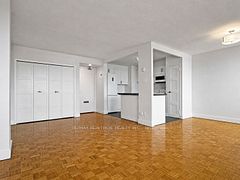 525 Eglinton Avenue E 903, Toronto, ON M4P 2P6
