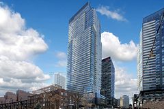 39 Roehampton Avenue 2704, Toronto, ON M4P 1P9
