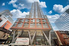 108 Peter Street 1703, Toronto, ON M5V 0W2