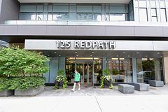 125 Redpath Avenue 1601, Toronto, ON M4S 0B5