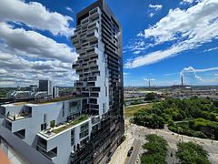 170 Bayview Avenue 715, Toronto, ON M5A 0M4