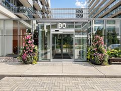 90 Stadium Road 201, Toronto, ON M5V 3E9