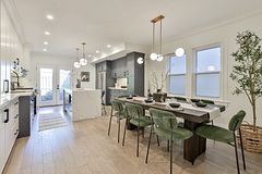 110 Castlefield Avenue, Toronto, ON M4R 1G4