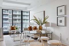 33 Frederick Todd Way 1108, Toronto, ON M4G 0C9